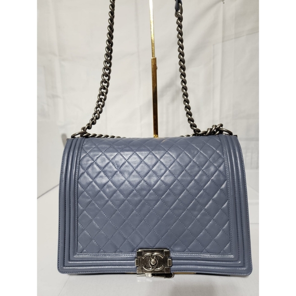 CHANEL Lambskin Quilted Large Boy Flap Shoulder Bag Grey - Picture 8 of 16